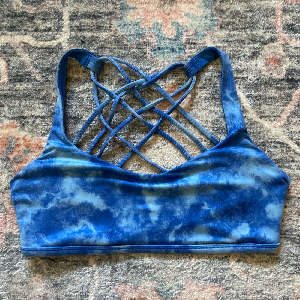 lululemon athletica Free To Be Wild Blue Sports Bra